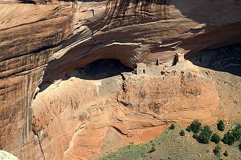 Anasazi dwellings