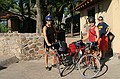 Kate & Sarah off to La Paz