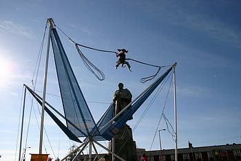 Bungeeeee!