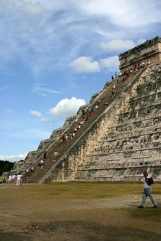 El Castillo - Temple of Kukulcan
