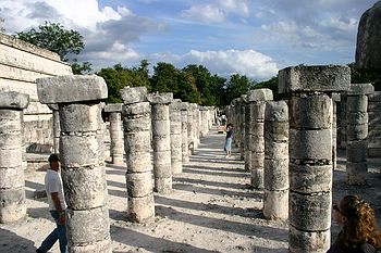 Plaza of 1000 pillars