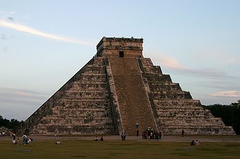 El Castillo - Temple of Kukulcan